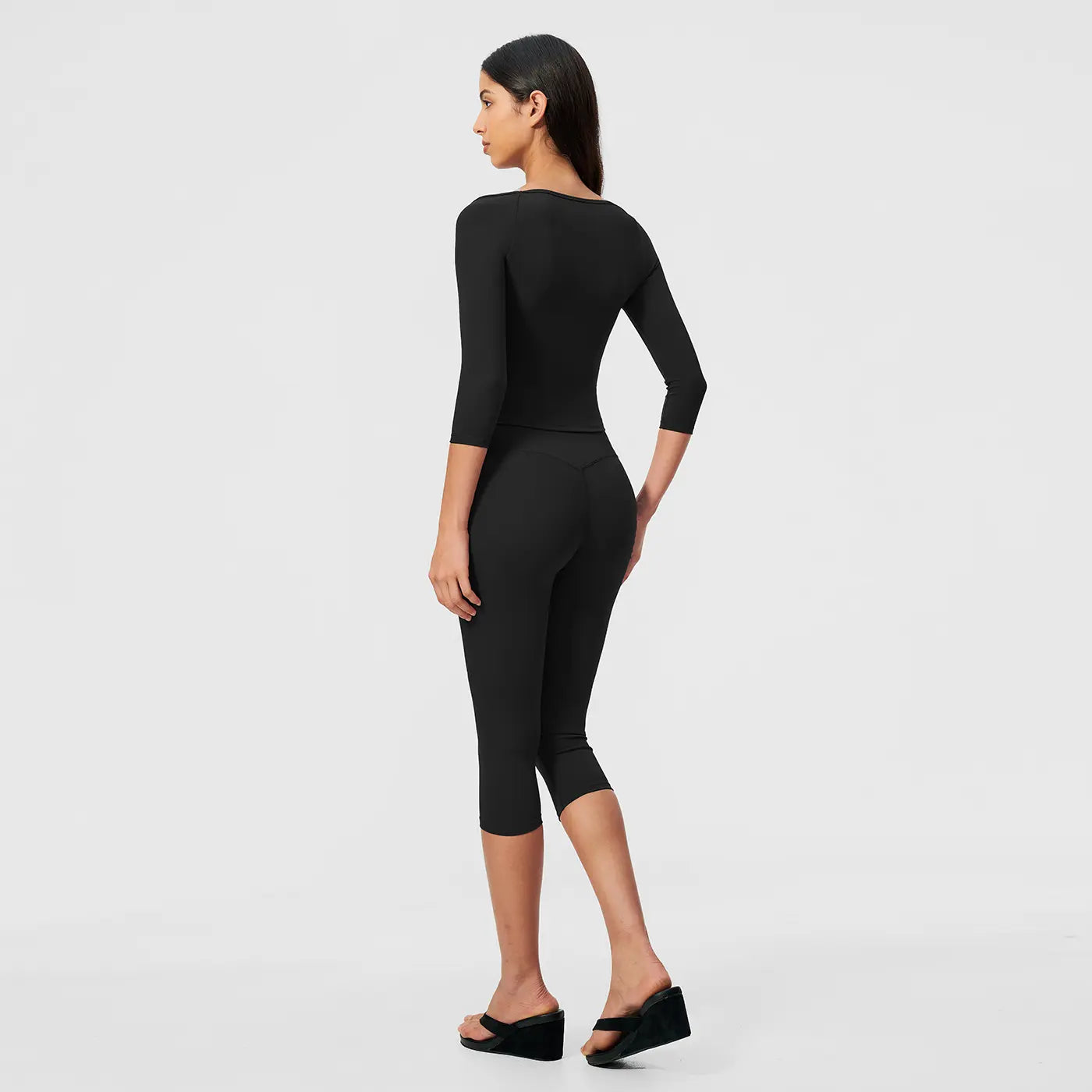 MFVIM Women’S Pure-Yet-Sensual Off-The-Shoulder Slim-Fit, Waist-Cinching, Second-Skin Feel 3/4-Sleeve Yoga Pants Two-Piece Set; High-Waisted, Tummy Control Shaping for Fitness and Pilates, Suitable for Everyday Wear.